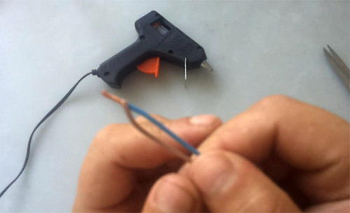Kun isolering af høj kvalitet eller Sådan pålideligt isoleres en ledning uden elektrisk tape ved hjælp af et plastikstik