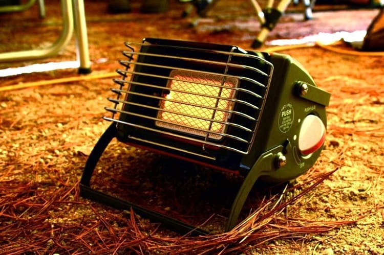 Keramiska värmare har oftast en inbyggd lagringstank för bränsle