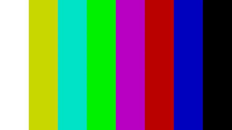 Hay franjas multicolores en la pantalla, no hay señal, pero realmente quiero ver la televisión. ¿Qué hacer?