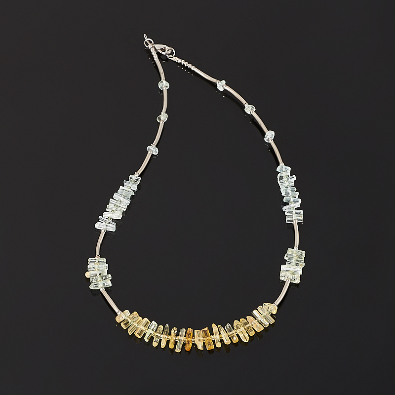 Perler blander akvamarin, beryl (bij. legering) (halskjede) 43 cm