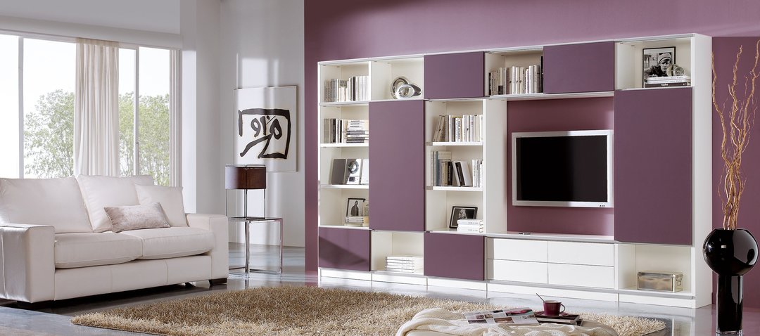 Furniture lila tinten