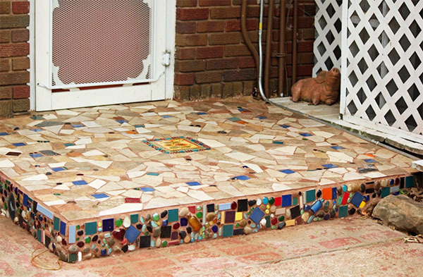 A plus to the attractive look will be that ceramic mosaic strengthens the surface, and this is very important for walk-through areas
