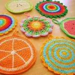 ideias de decoração de vasos de crochê