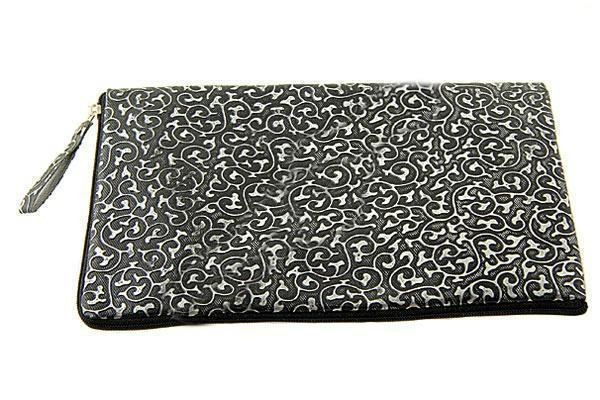 Universal case-wallet with a zipper 7.0 \