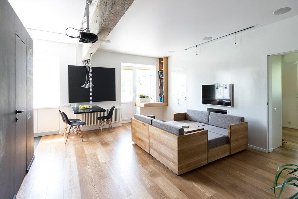 Modulární nábytek v obývacím pokoji bytu