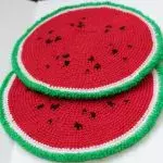 decoração de potes de crochê
