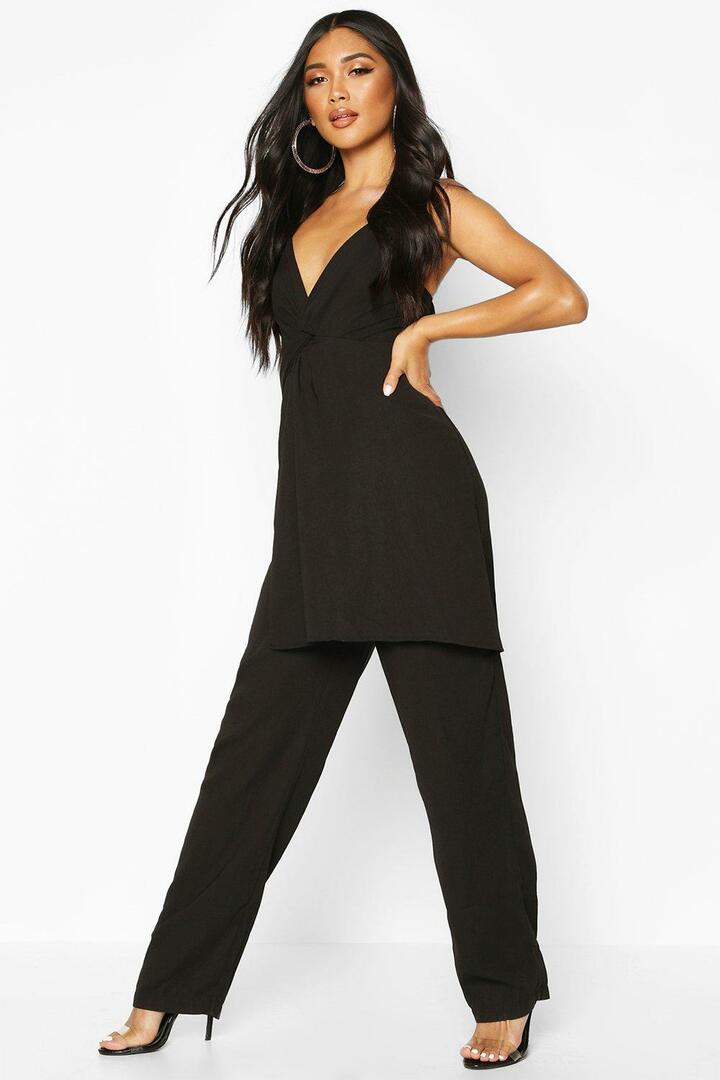 Jumpsuit with wide leg pants, tank top and front knot