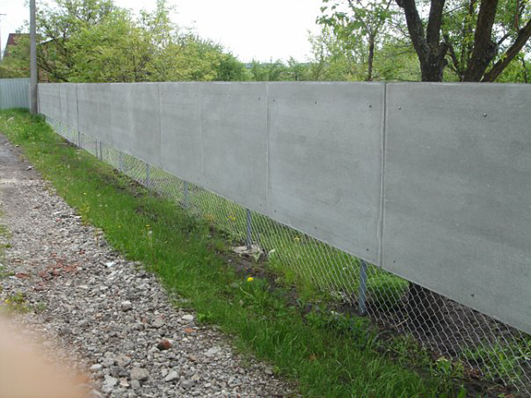 Ogrodzenie działki ogrodowej płytami azbestowo-cementowymi