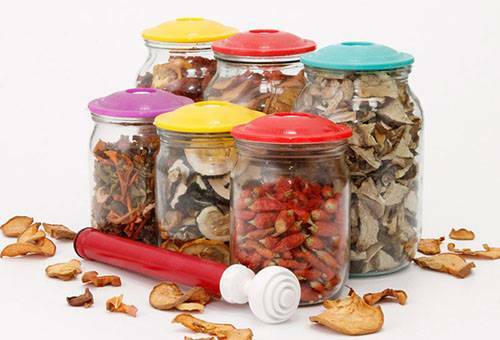 How to store dried fruits at home - dates, raisins, dried apricots