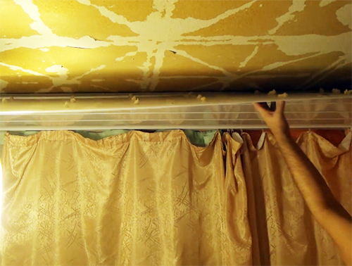 Površina mora biti ravna ali Kako pritrditi PVC plošče na steno in strop