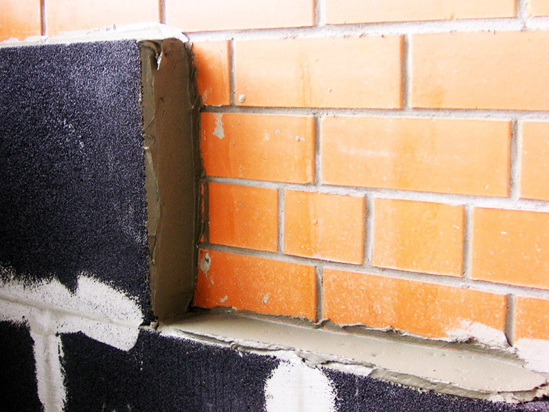 Blokke kan vægmonteres som keramiske fliser