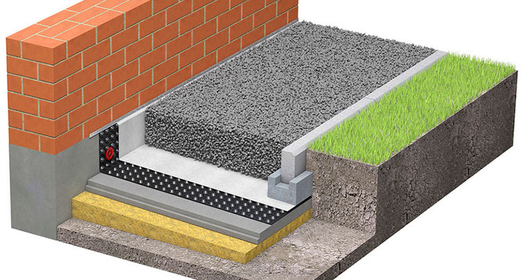 Om det behövs kan du lägga ett värmeisolerande material under membranet för att minimera frysning av jorden vid fundamentet