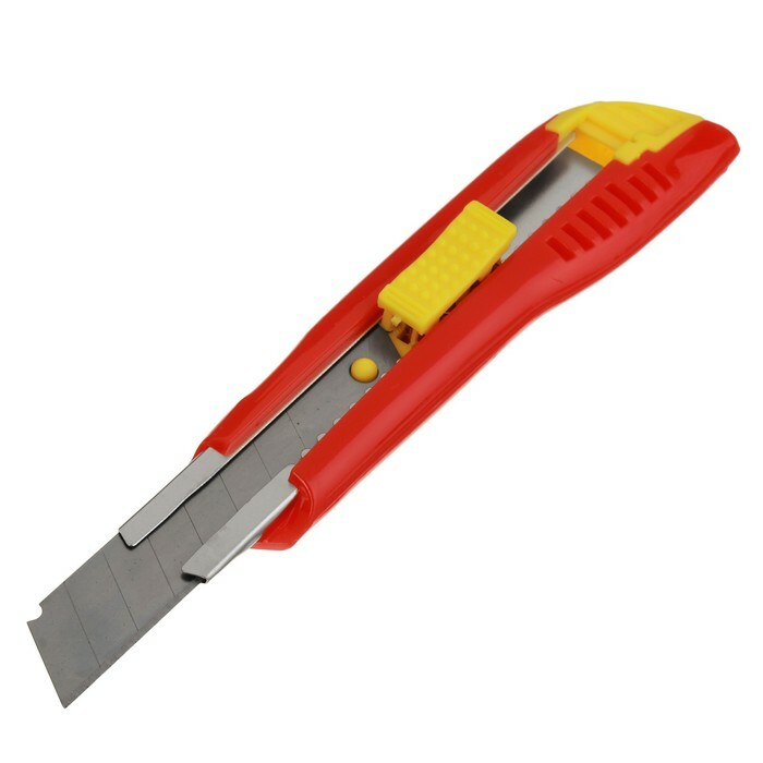 Univerzalni nož Hobbi, plastično tijelo, četvrtasta stezaljka, ojačana, 18 mm