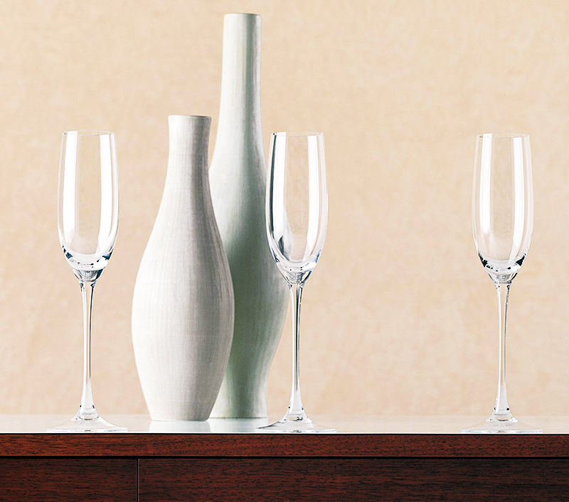 Varieties of champagne glasses