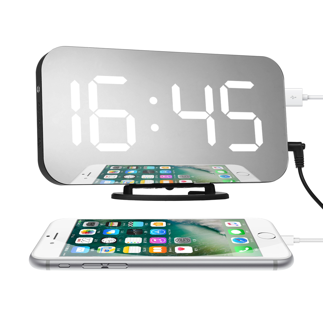 Digital väckarklocka LED -display Bärbar modern USB / batteridriven spegel