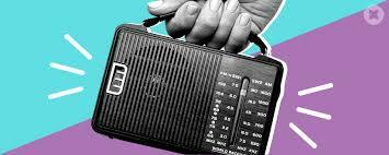Hvilke radiostasjoner er best for håndverksbakgrunner?