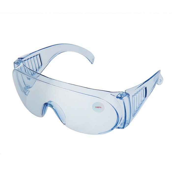 Okulary ochronne LOM, przyciemniane, typu otwartego, z materiału odpornego na uderzenia