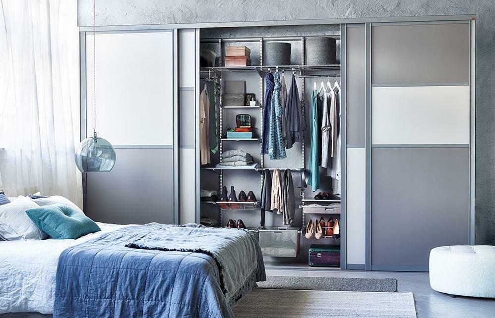 Indbygget garderobe i soveværelset