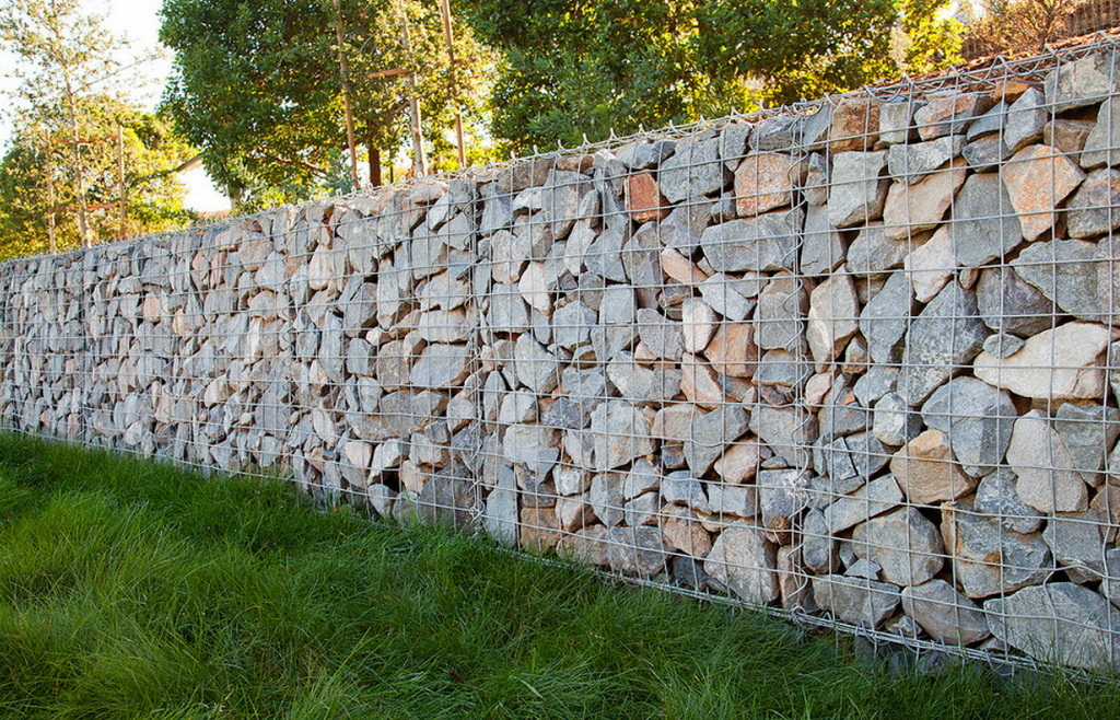 A fence made of gabions: options for choice of performance and photo beautiful examples