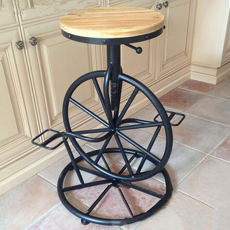 Design model stool with metal osnovaniemFOTO: m.media-amazon.com