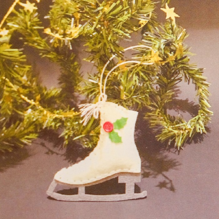" Figürlü at" keçesinden yapılmış asılı bir Noel ağacı süslemesi oluşturmak için set