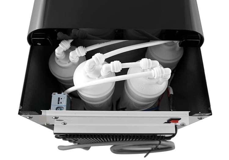 For flow-through coolers, a prerequisite is the presence of water filters