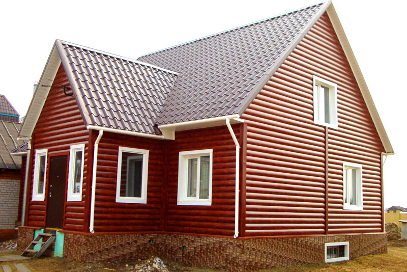 The strength of this type of cladding is quite high. Plus, no mold appears on metal siding.