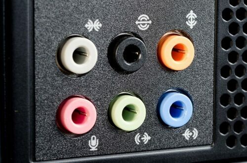 Sockets, plugs and the like, all marked with different colors