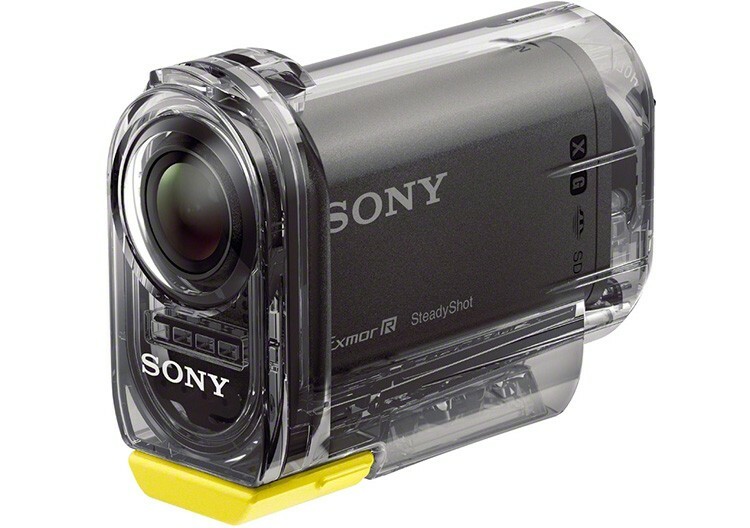 Sony HDR-AS15 Action kameru var izmantot bez vadiem vai ar vadu
