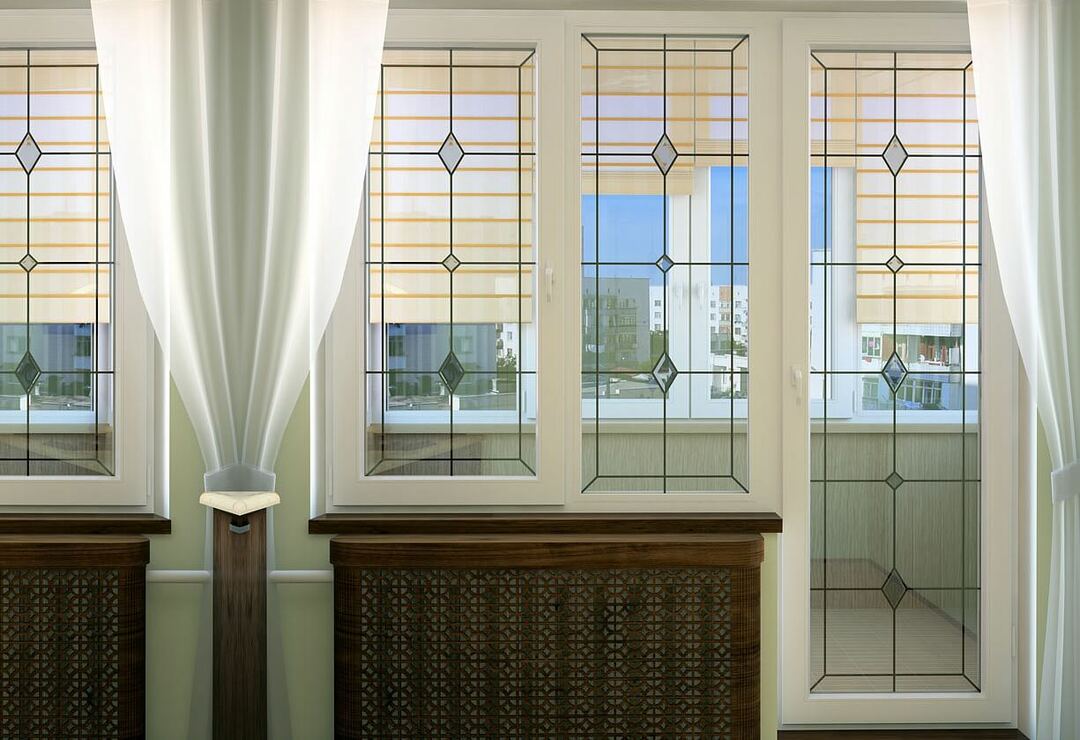Balkonblok ontwerp met glas in lood