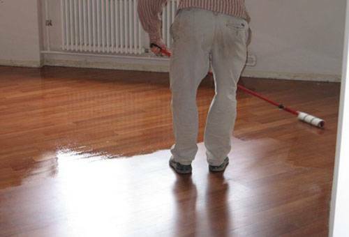 Care for linoleum: what and how to wash the stains and prevent wear?