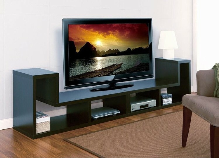 Televizoriaus stovas: kaip išsirinkti ir kuriam variantui teikti pirmenybę