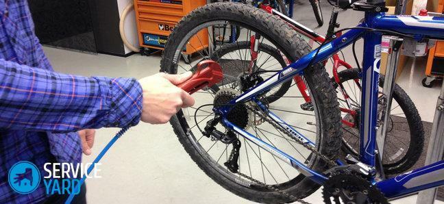 Kako odstraniti rjo s kolesa?