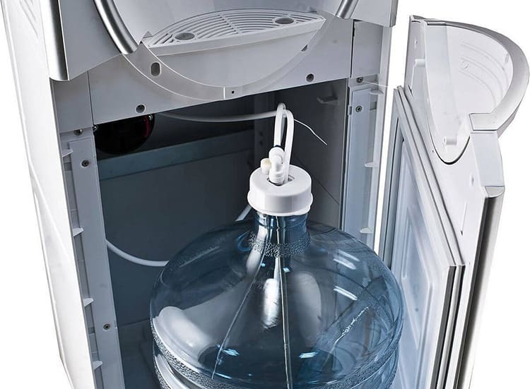 💦 Como escolher um refrigerador de água: tipos, opções de design, visão geral do modelo