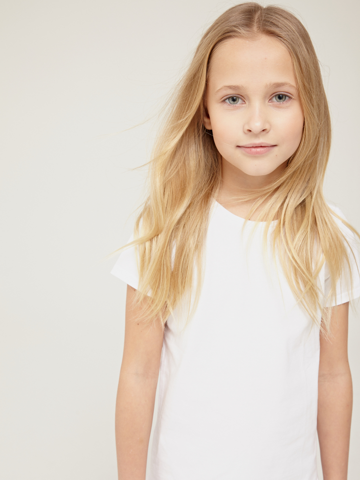 Sweatshirt voor een meisje (wit, 4)