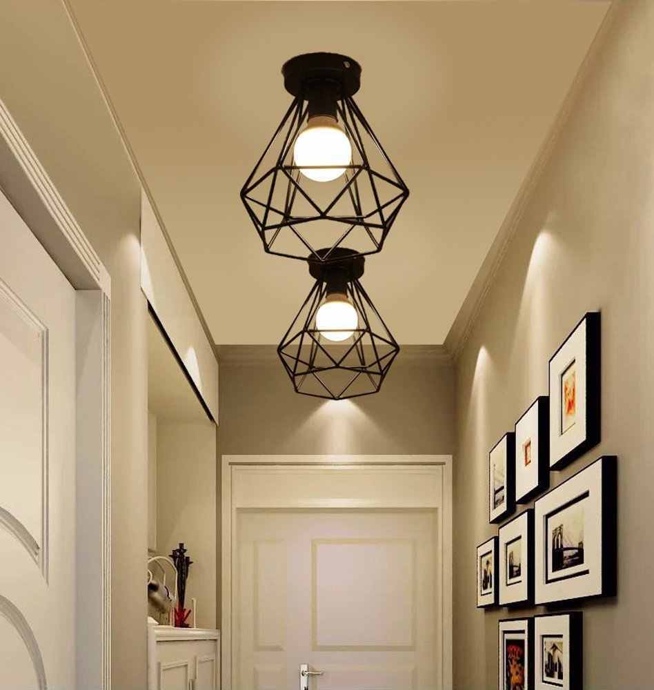 Luminária de parede no corredor: arandelas, teto e outras opções, foto do interior