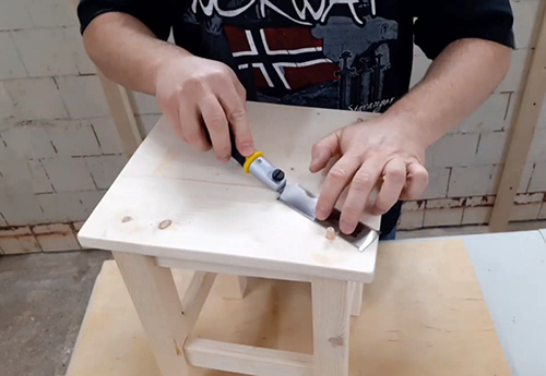 Jak si vyrobit stoličku vlastníma rukama