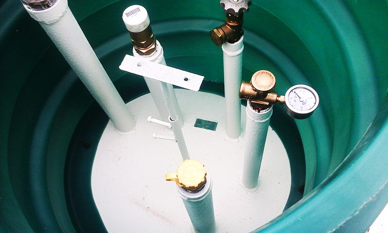 Ogni serbatoio è dotato di un gasdotto a bassa pressione e di tutti i sistemi di protezione necessari
