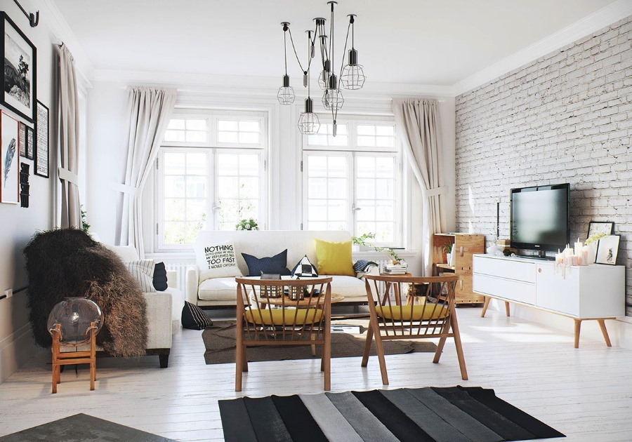 Houten stoelen in een woonkamer in Scandinavische stijl