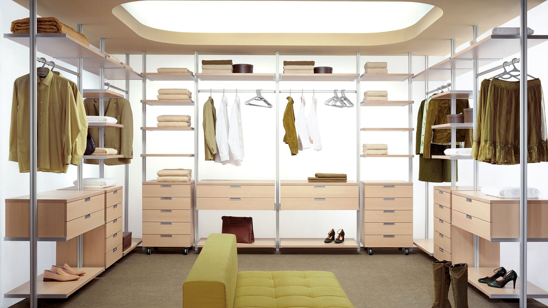 Mesh wardrobe systems: prefabricated, built-in and others, interior photos