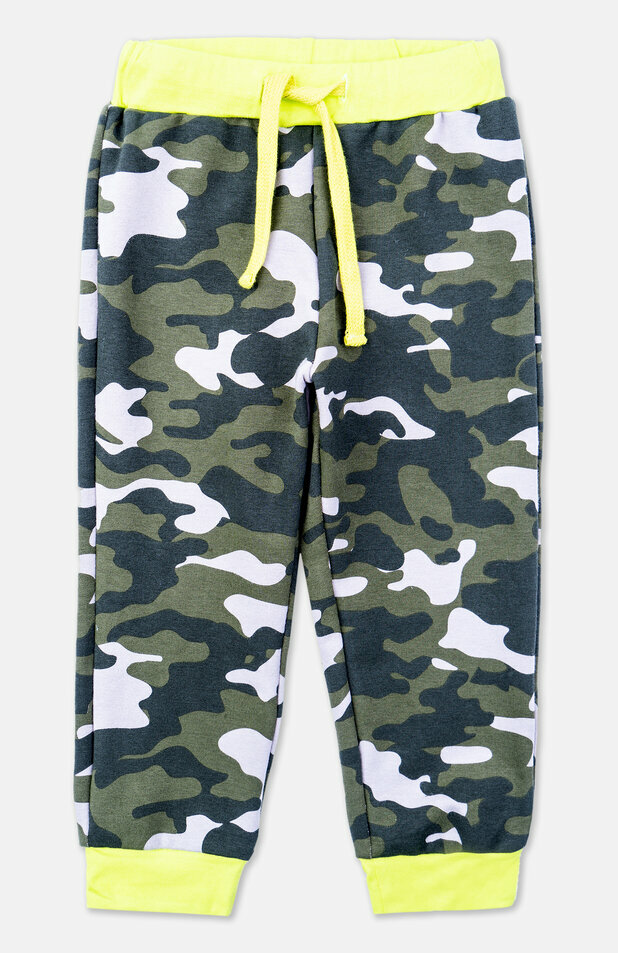 Knitted trousers with camouflage print for a boy