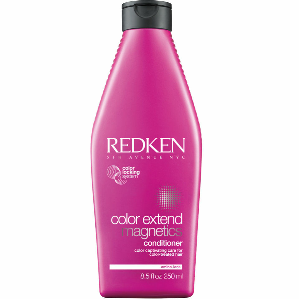 Condicionador com amino-íons para proteção da cor e cuidado para cabelos pintados / COLOR EXTEND MAGNETICS 250 ml