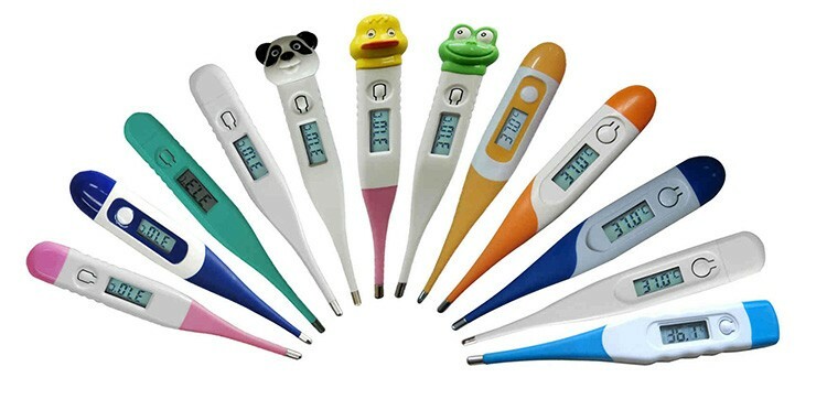 Ein elektronisches Thermometer ist ein modernes Mittel zur Überwachung der Körpertemperatur.