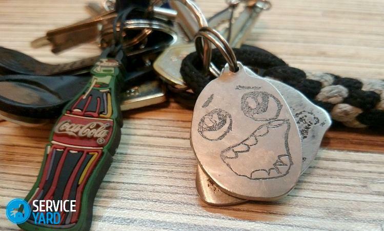 How to make a keychain with your own hands?