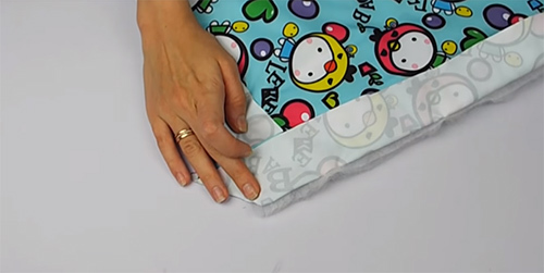 Zašto je vrijedno sašiti kovertu za iscjedak novorođenčeta vlastitim rukama