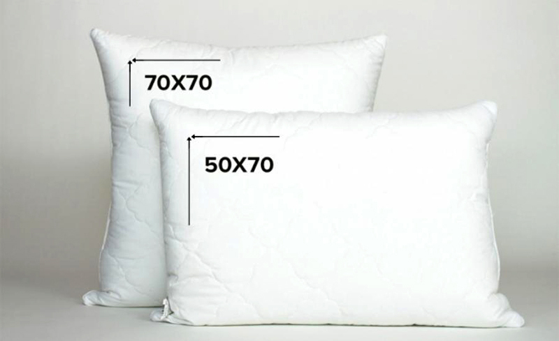 La comodidad del sueño depende en gran medida del tamaño de la almohada.