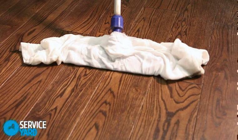 How to remove stains from a parquet?