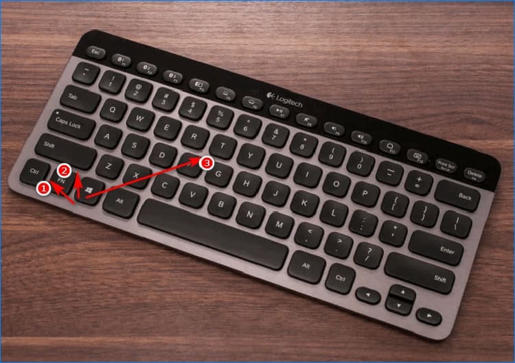 Na prenosnom počítači priradenie klávesových skratiek závisí od nainštalovaných ovládačov