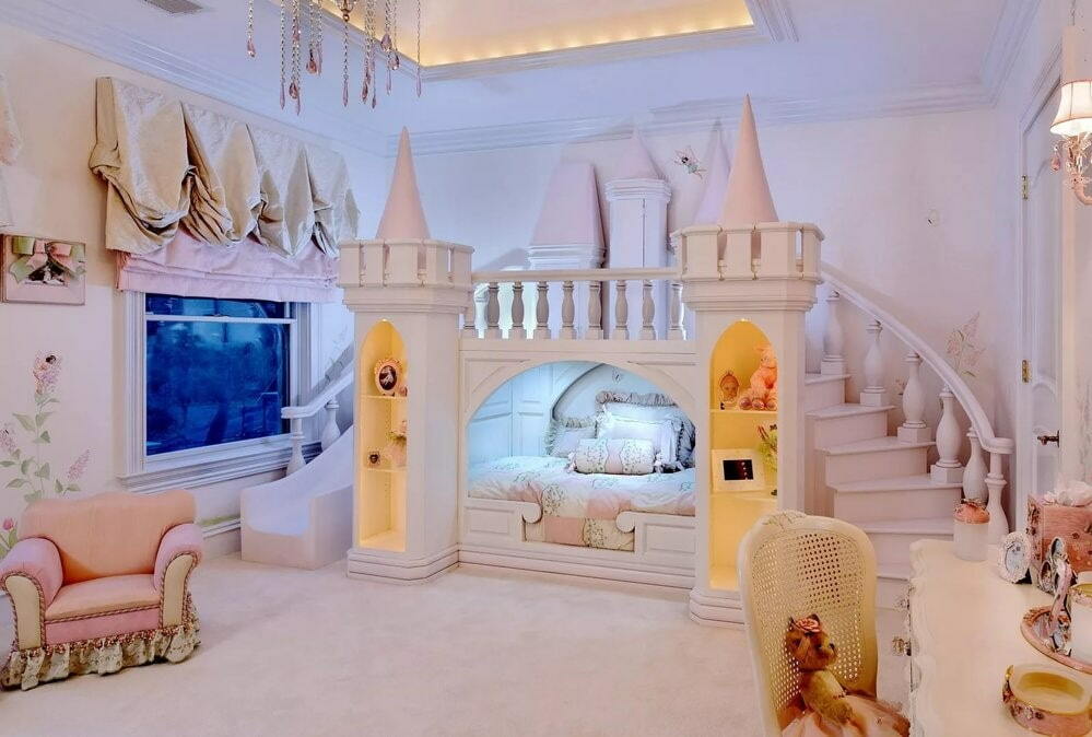 bed house castle