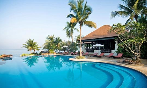 Vurdering av de beste hotellene i Phuket i 2014